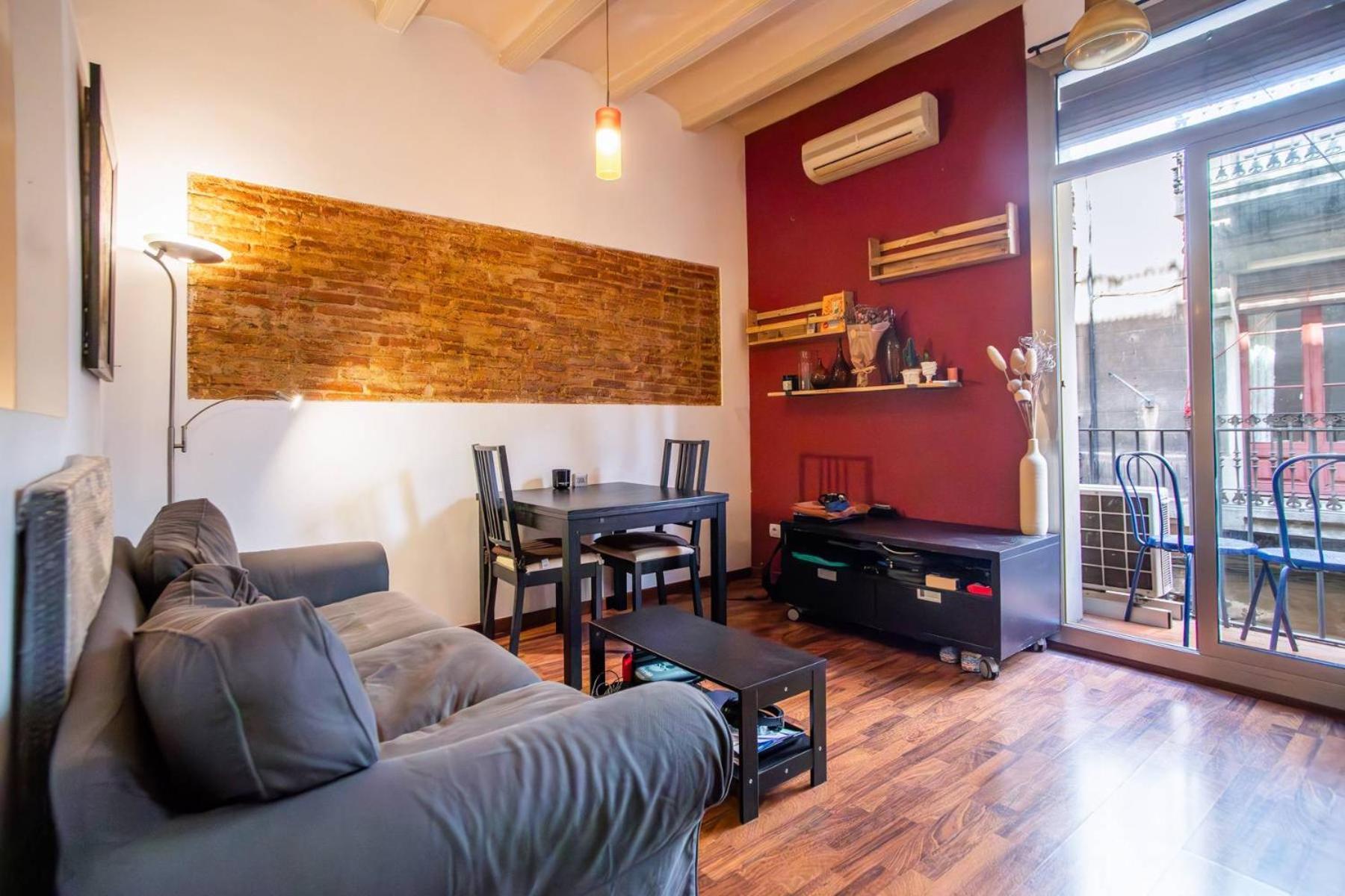 12gra1070 - Cozy Flat In The Heart Of Gracia! Barcelone