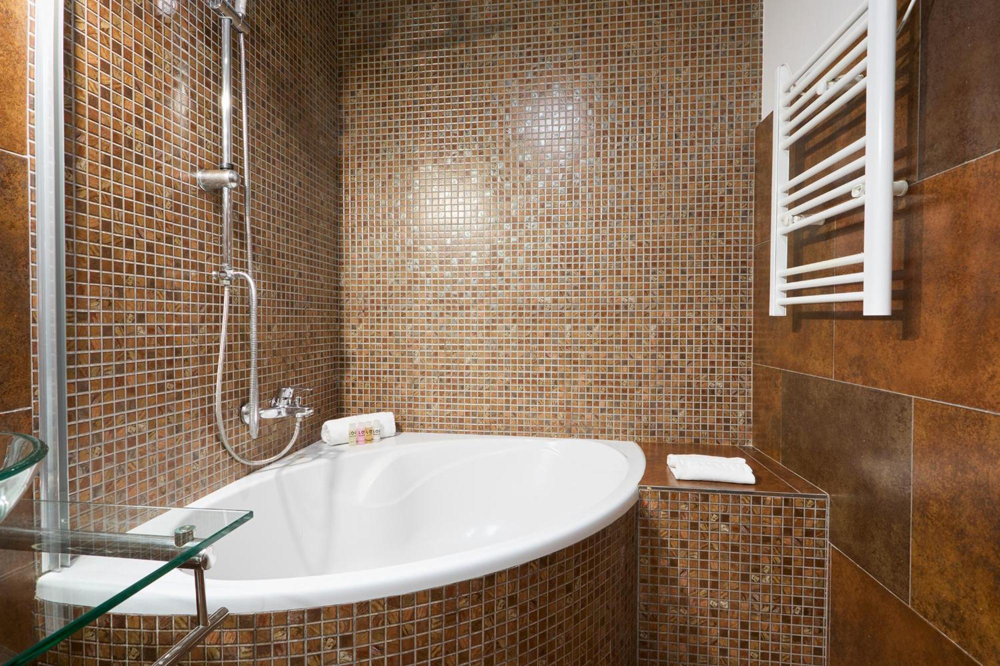12gra1070 - Cozy Flat In The Heart Of Gracia! * Barcelone